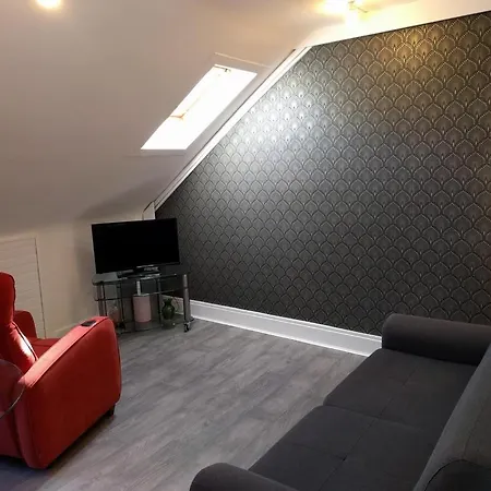 Apartment Calme Et Lumineux, Centre-ville, Pour 4 - H2