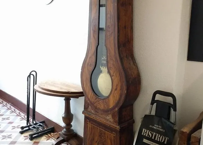 Calme Et Lumineux, Centre-ville, Pour 4 - H2 * 艾克斯莱班