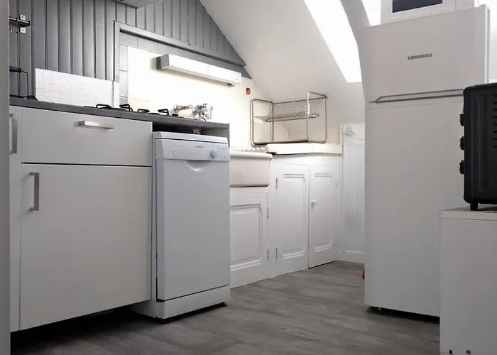 Calme Et Lumineux, Centre-ville, Pour 4 - H2 公寓 艾克斯莱班